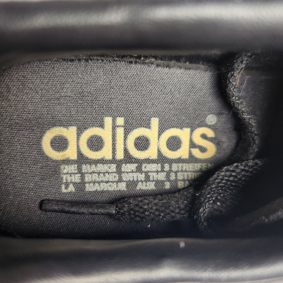 SAMBA Adidas Youth Sneaker Size 2.5 Black Classic Leather Trainer Shoe Athletic - Picture 7 of 13